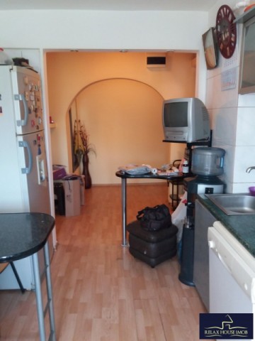 apartament-4-camere-confort-1-decomandat-in-ploiesti-zona-cantacuzino-13